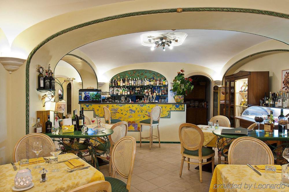 Hotel Villa Gabrisa Positano Exterior foto